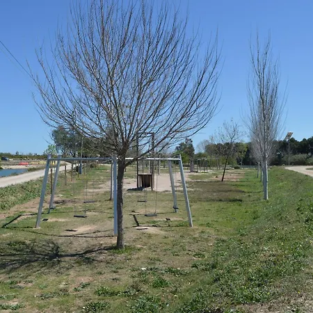 Сasa de vacaciones Casa Del Riu. *