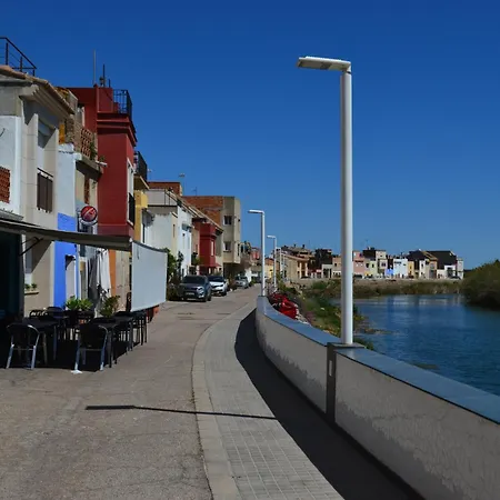 Сasa de vacaciones Casa Del Riu.
