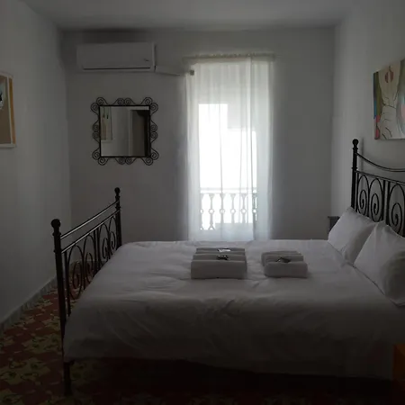 Casa Del Riu. Casa de Férias Riola